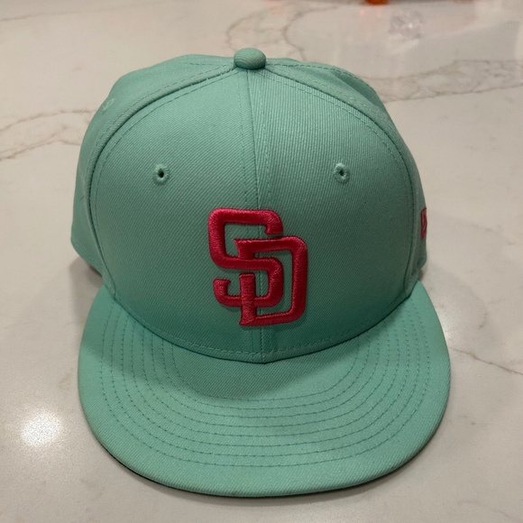 San Diego Padres City Connect Fitted Hat 7 1/8 - Picture 1 of 3